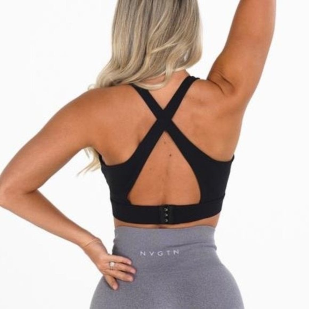 NVGTN Black Reveal Bra